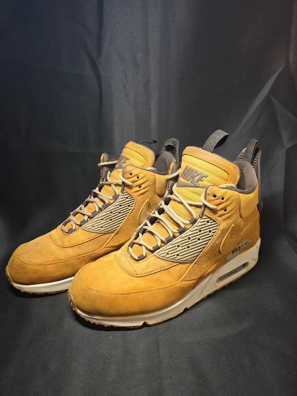 Size 9 - Nike Air Max 90 Sneakerboot Wheat (Rare 2015)